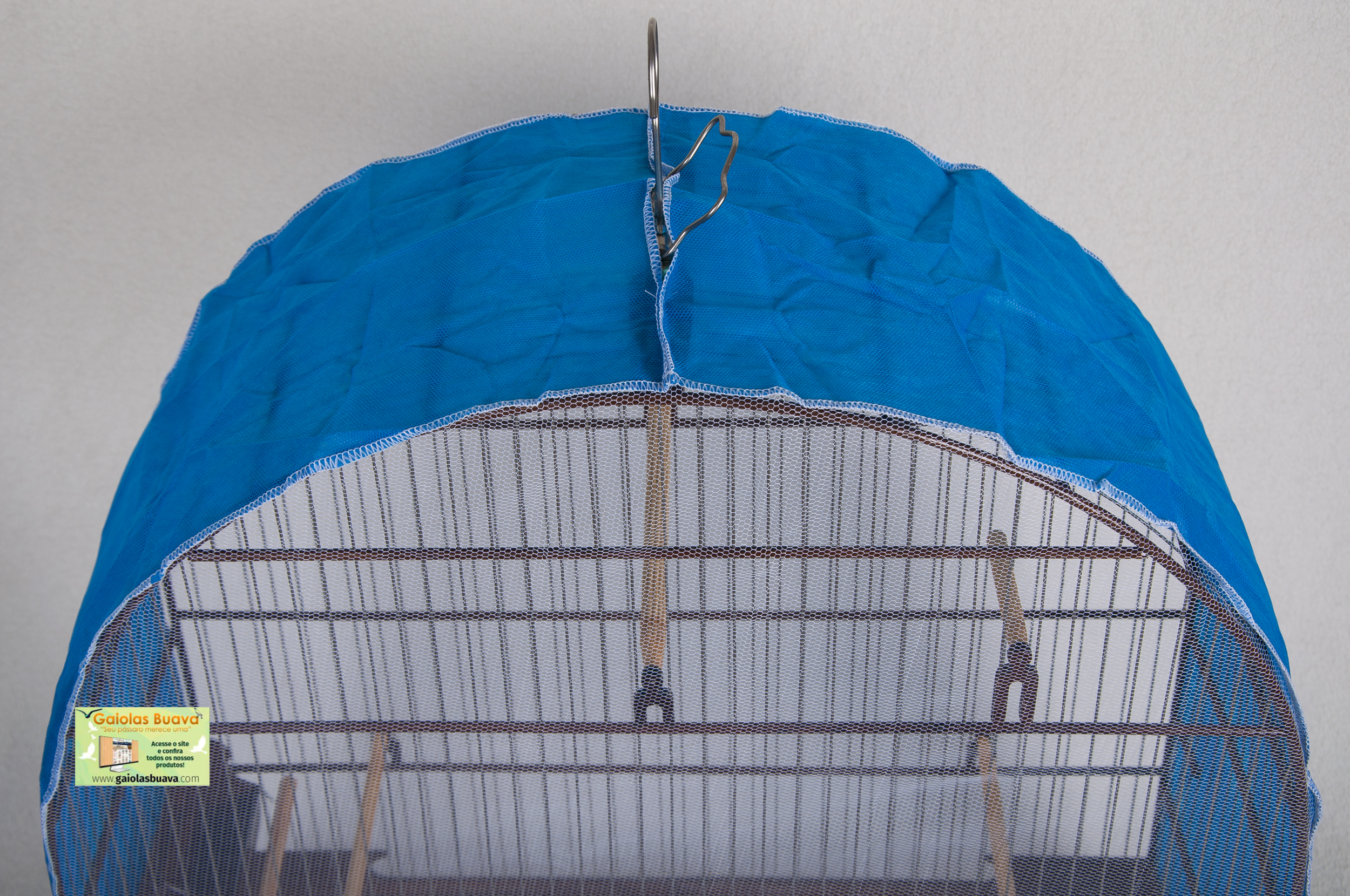 CAPA MOSQUITEIRO N� 2  PROTEGE CONTRA MOSQUITOS LATERAL EM  TECIDO AZUL E FRENTE EM TELA TRANSPARENTE
