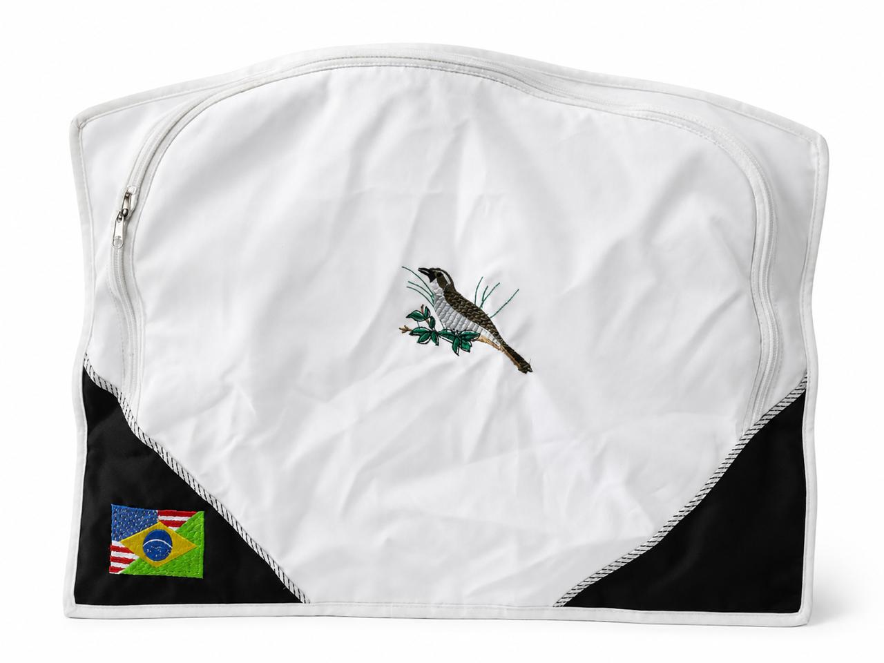 CAPA FECHADA LUXO BORDADO TRINCA FERRO   C: 57 CM  L: 23,5 CM  A: 44 CM