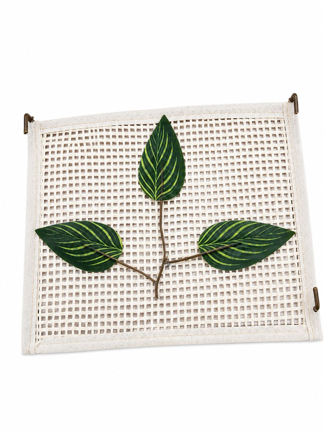 PROTETOR DE NINHO COM FOLHAS  A: 16 CM  C: 19,5 CM